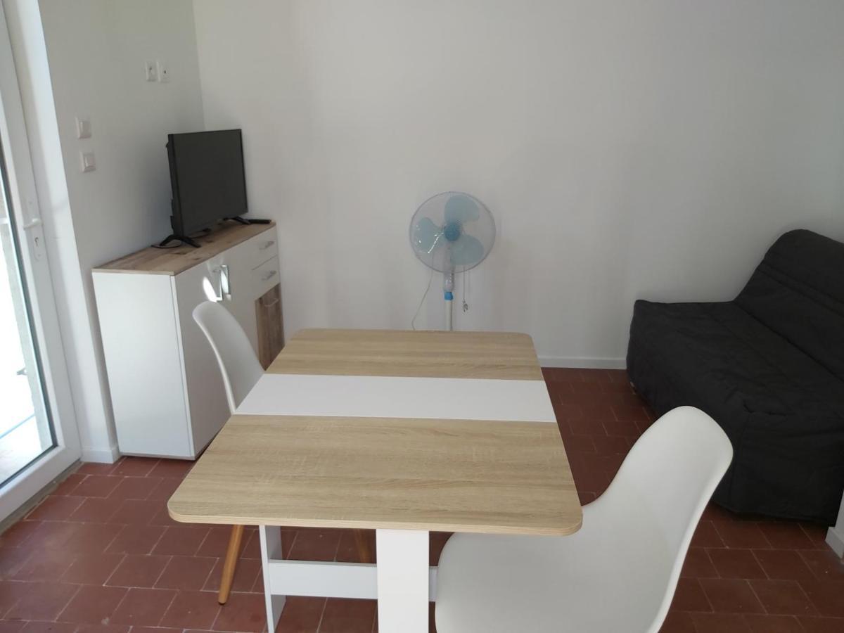 Maisonnette 40 M2 Pour 5 Personnes باراي-لو-مونيال المظهر الخارجي الصورة